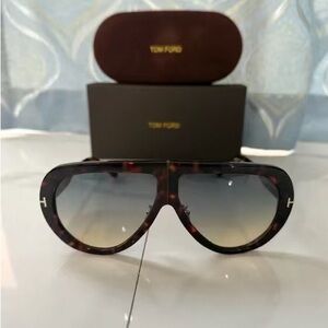 Tom Ford Women's Gradient Tortoise Sunglasses
